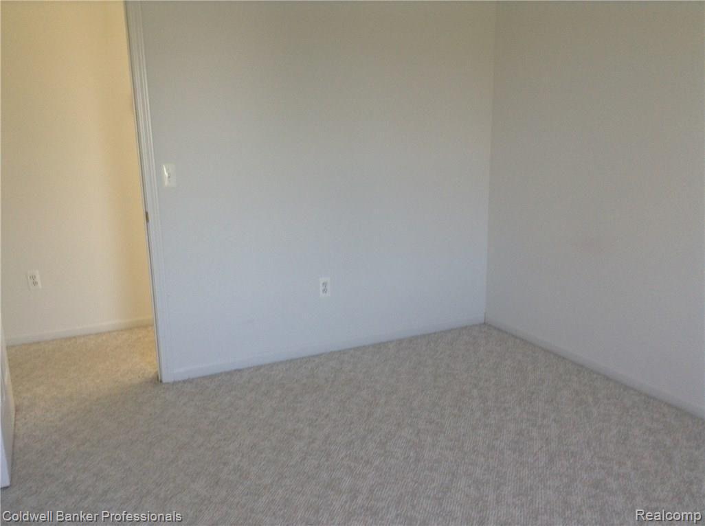 1840 South Summers Road Imlay City, MI 48444 - Photo 18 of 53 Bedroom #2-3.JPG