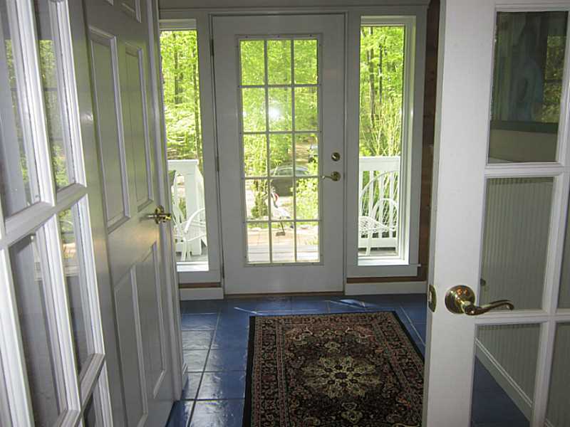 159 Lawton Foster Road North Hopkinton, RI 02832 - Photo 3 of 25 Entry.