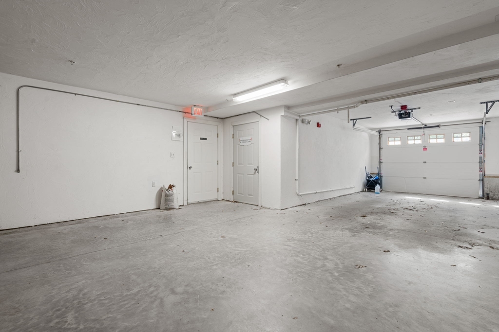 82 Virginia Road, Unit 105 Lincoln, MA 01773 - Photo 15 of 23 Gallery Image 15