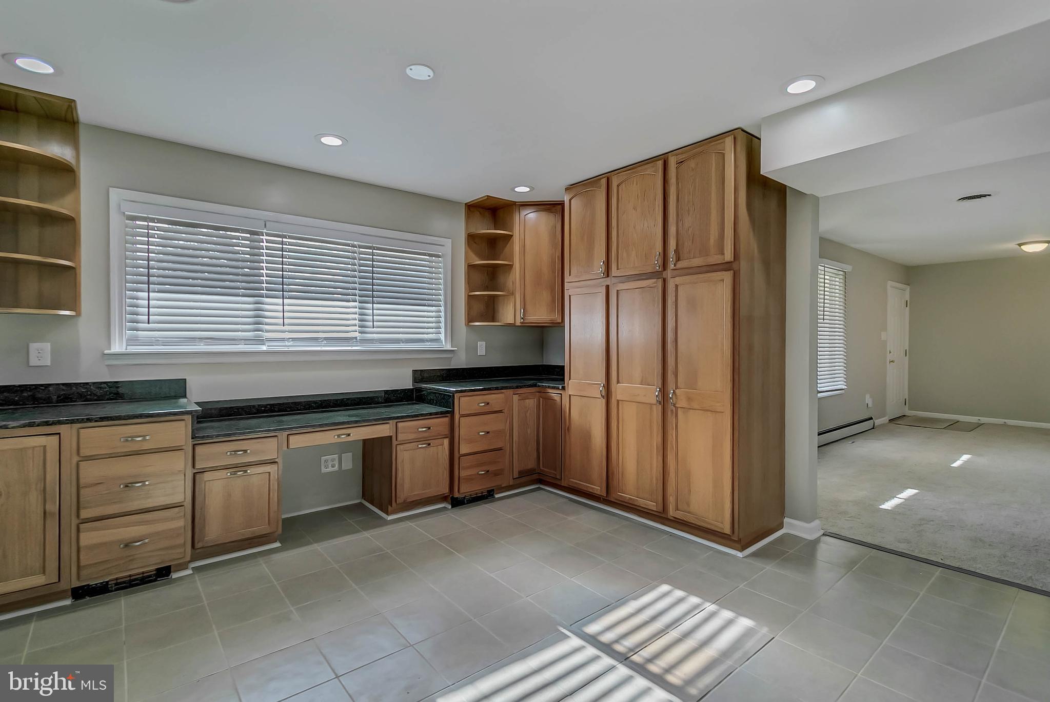 9902 Frederick Road Ellicott City, MD 21042 - Photo 6 of 39 Gallery Image 6