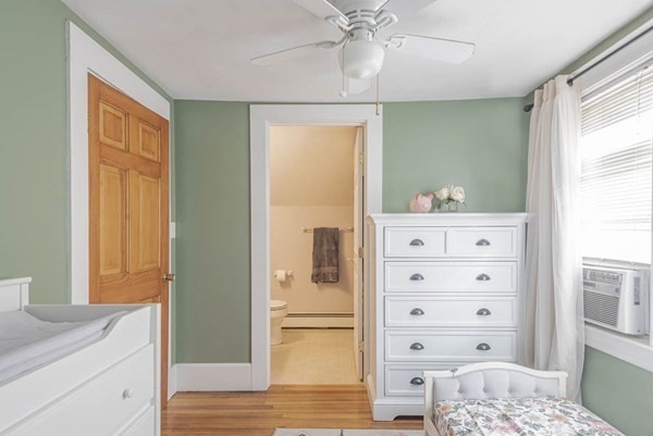 28 Saunders Road Lynn, MA 01904 - Photo 18 of 27 Gallery Image 18