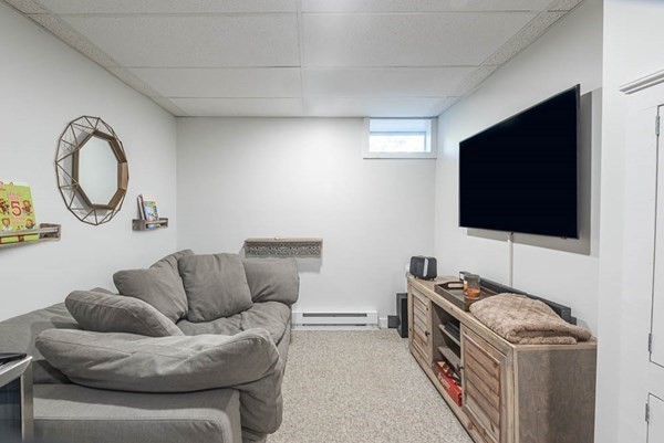 28 Saunders Road Lynn, MA 01904 - Photo 23 of 27 Gallery Image 23