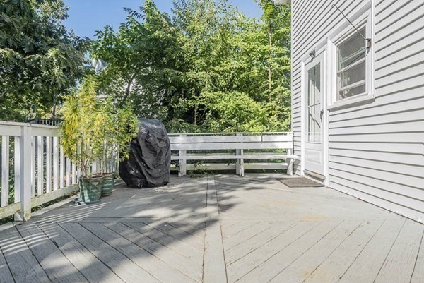 28 Saunders Road Lynn, MA 01904 - Photo 26 of 27 Gallery Image 26