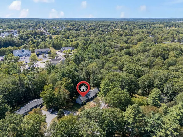 $440,000 | 69 Gail Lane, Unit 69, Yarmouth, ME 04096