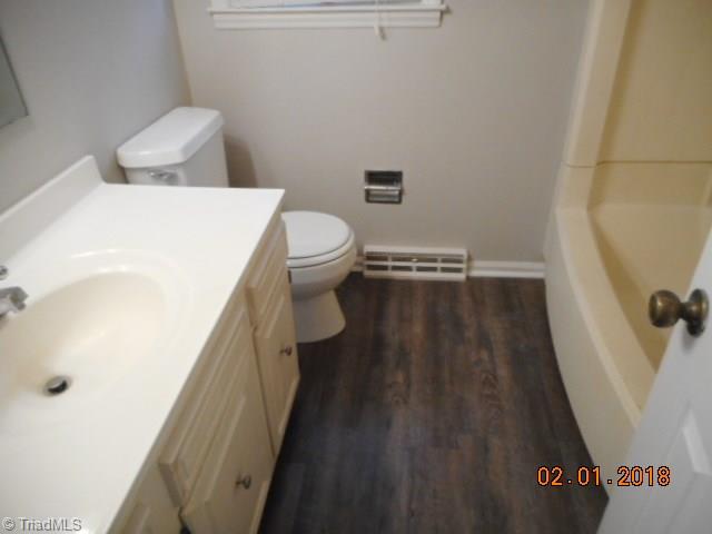 2220 Hickswood Road High Point, NC 27265 - Photo 12 of 16 Master Bath