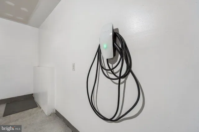 $765,000 | 125 Autumn View Drive, Gaithersburg, MD 20878