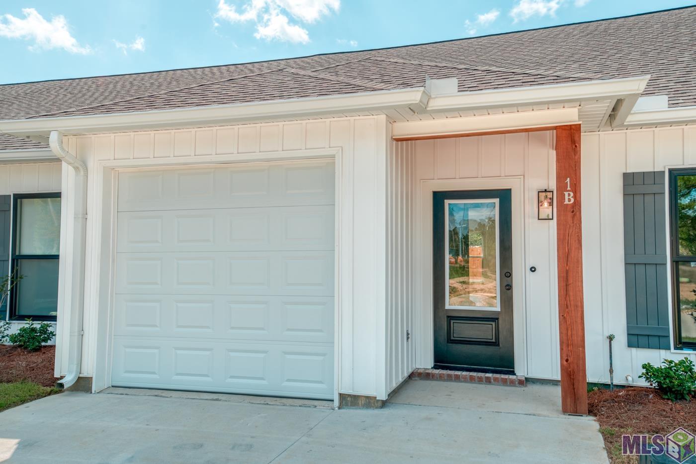 8739 Lockhart Road, Unit 5B Denham Springs, LA 70726 - Photo 3 of 18
