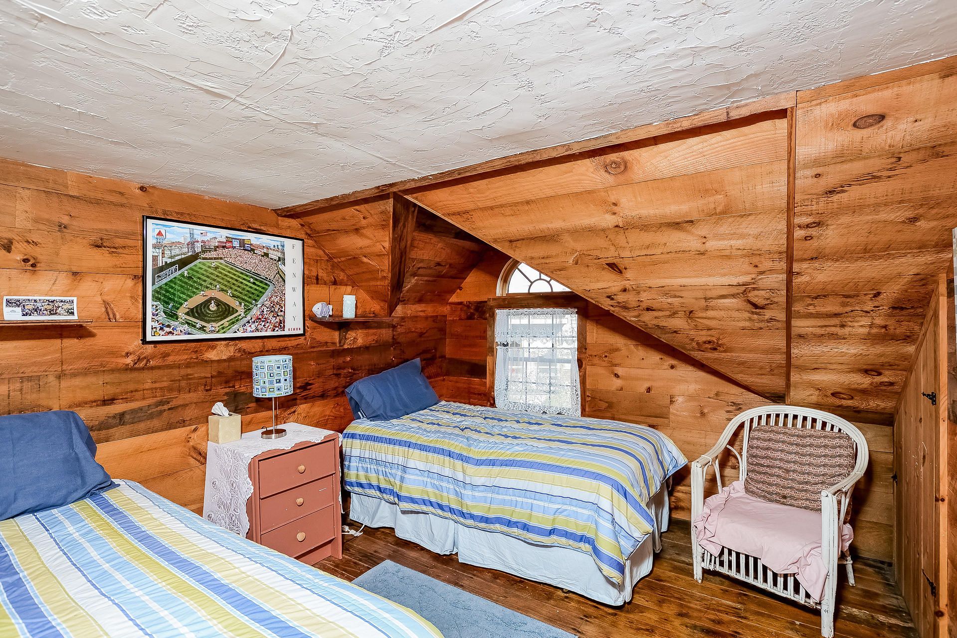 229 Main Street Chatham, MA 02633 - Photo 15 of 26 039-Bedroom-2536189-medium