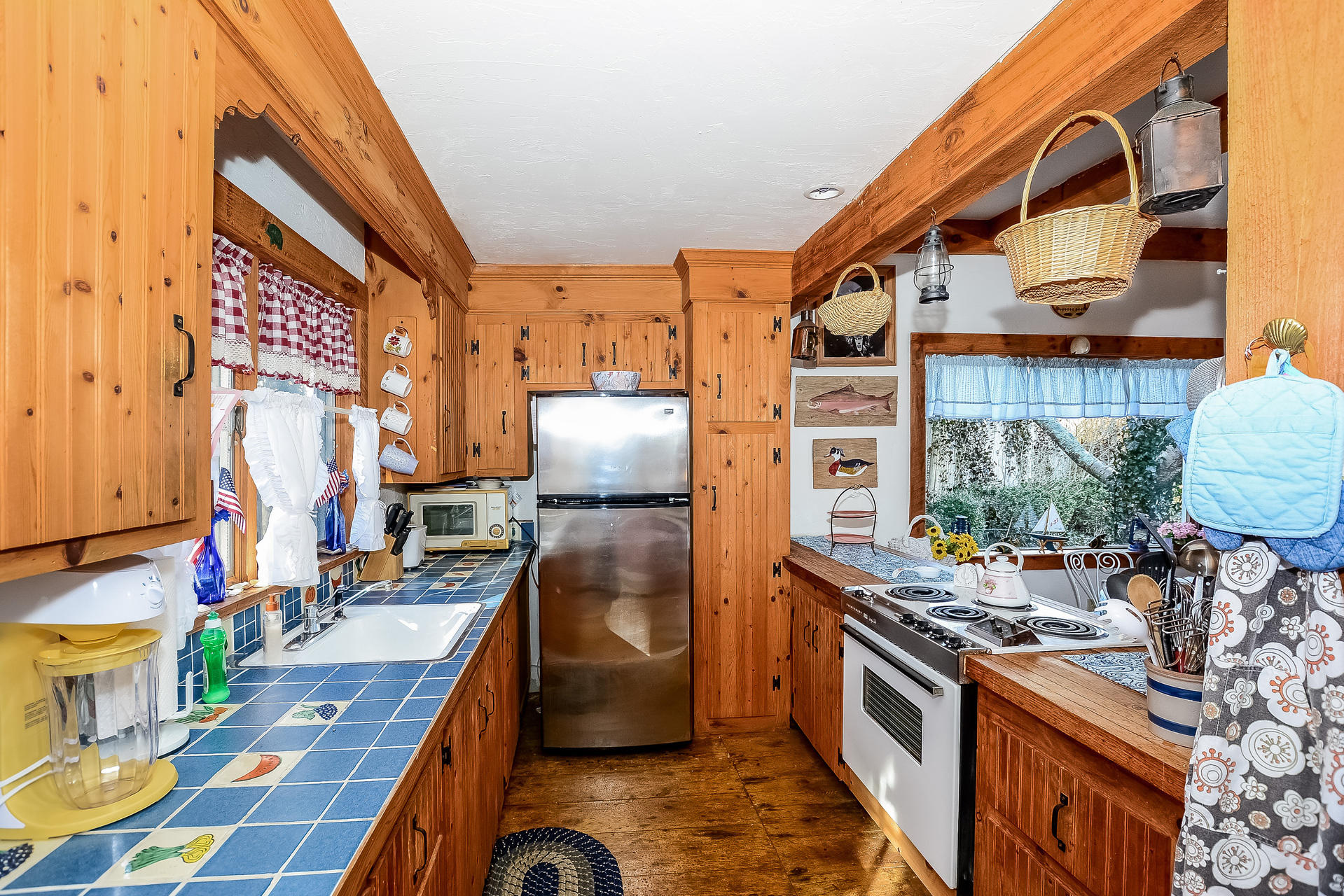 229 Main Street Chatham, MA 02633 - Photo 17 of 26 036-Kitchen-2536181-medium