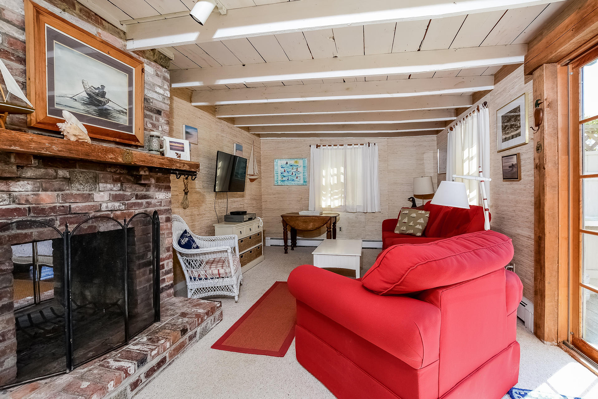 229 Main Street Chatham, MA 02633 - Photo 3 of 26 016-Family_Room-2536177-medium