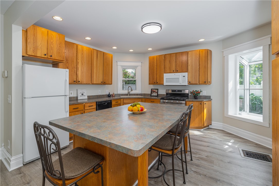 1110 South Clinton Avenue Rochester, NY 14620 - Photo 11 of 44