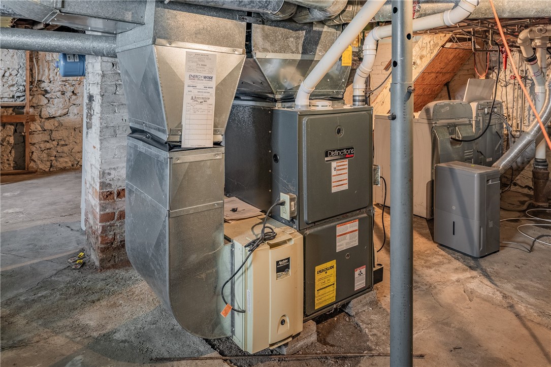 1110 South Clinton Avenue Rochester, NY 14620 - Photo 35 of 44