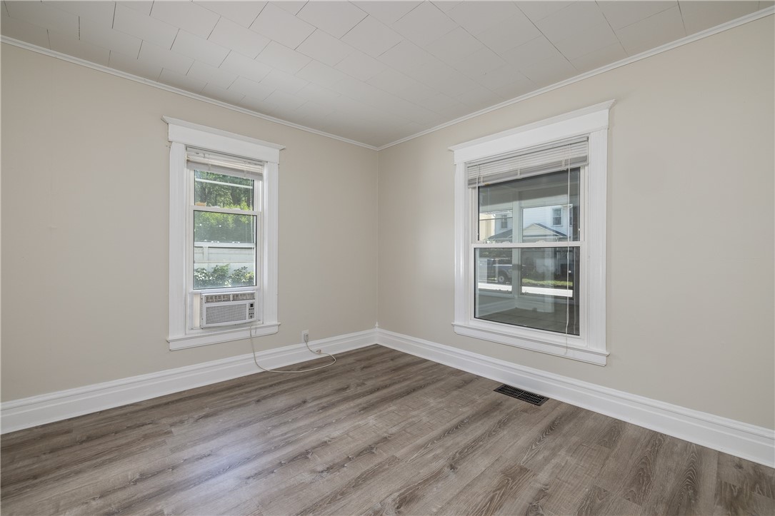 1110 South Clinton Avenue Rochester, NY 14620 - Photo 6 of 44