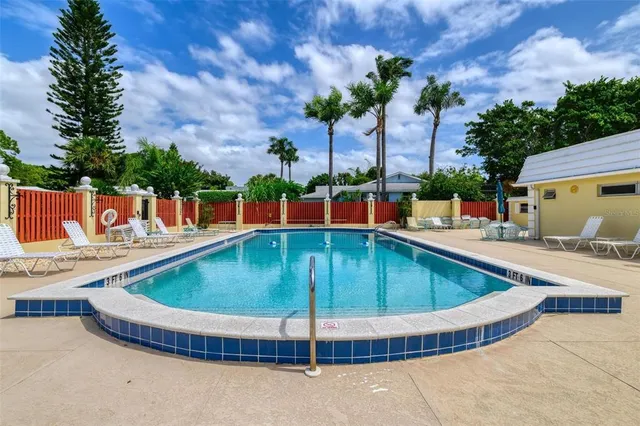 $2,250 | 5903 Tidewood Avenue, Unit 1, Sarasota, FL 34231