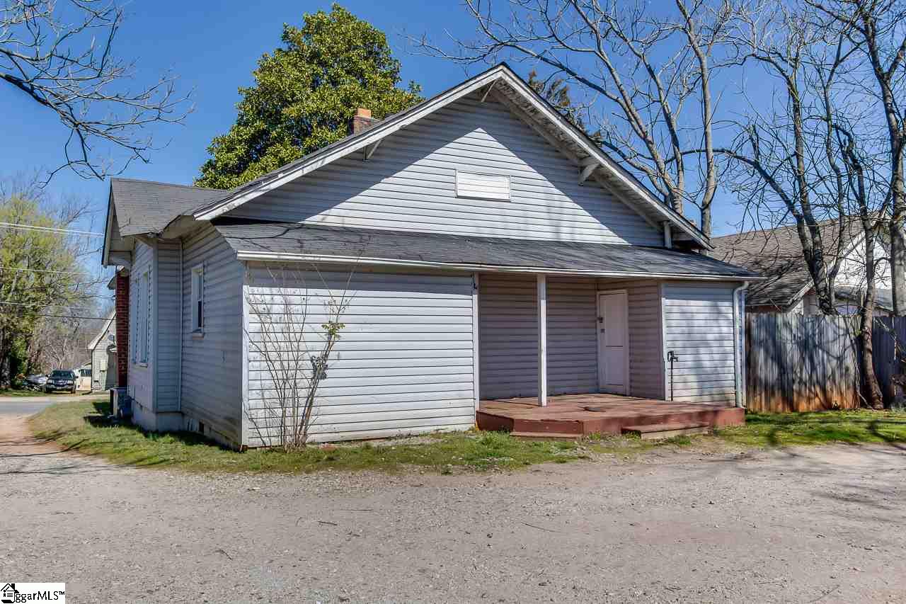 27 Pendleton Road Greenville, SC 29611 - Photo 19 of 20 Gallery Image 19