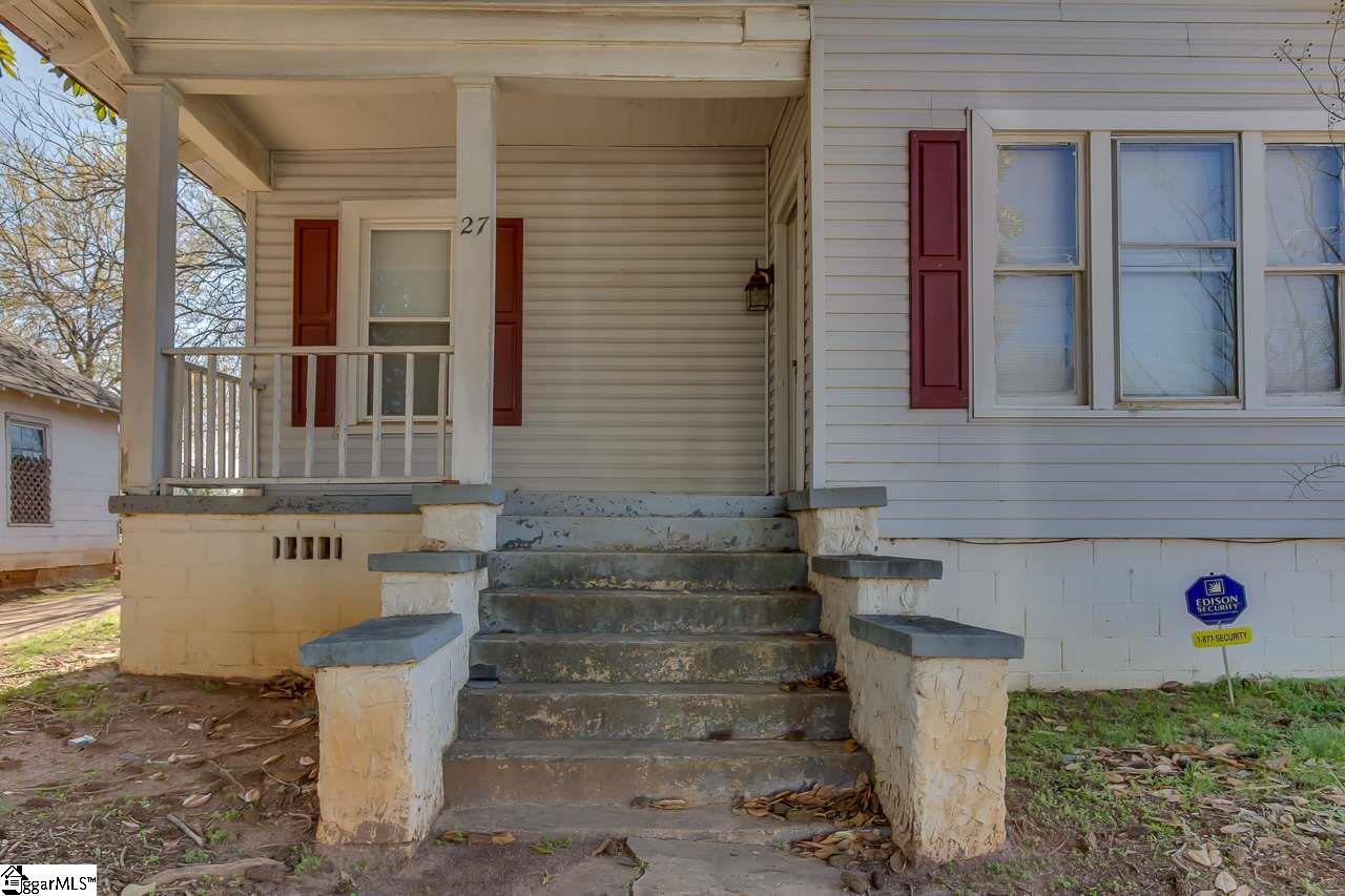 27 Pendleton Road Greenville, SC 29611 - Photo 3 of 20 Gallery Image 3