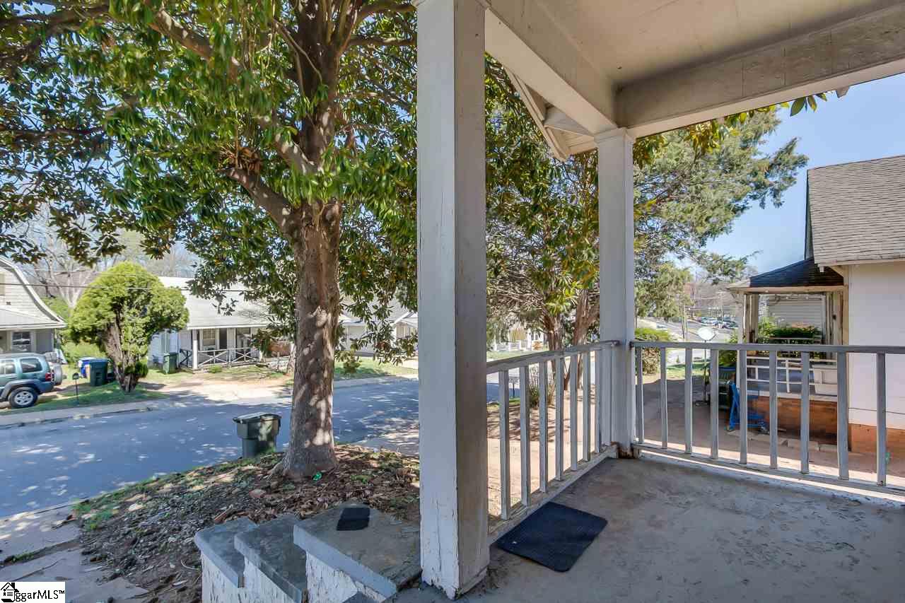 27 Pendleton Road Greenville, SC 29611 - Photo 4 of 20 Gallery Image 4