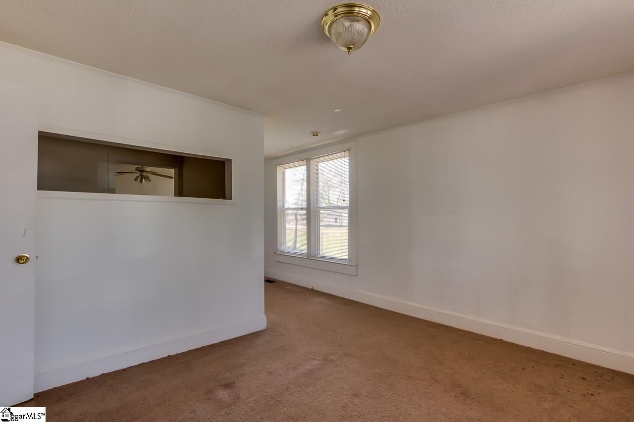 27 Pendleton Road Greenville, SC 29611 - Photo 5 of 20 Gallery Image 5