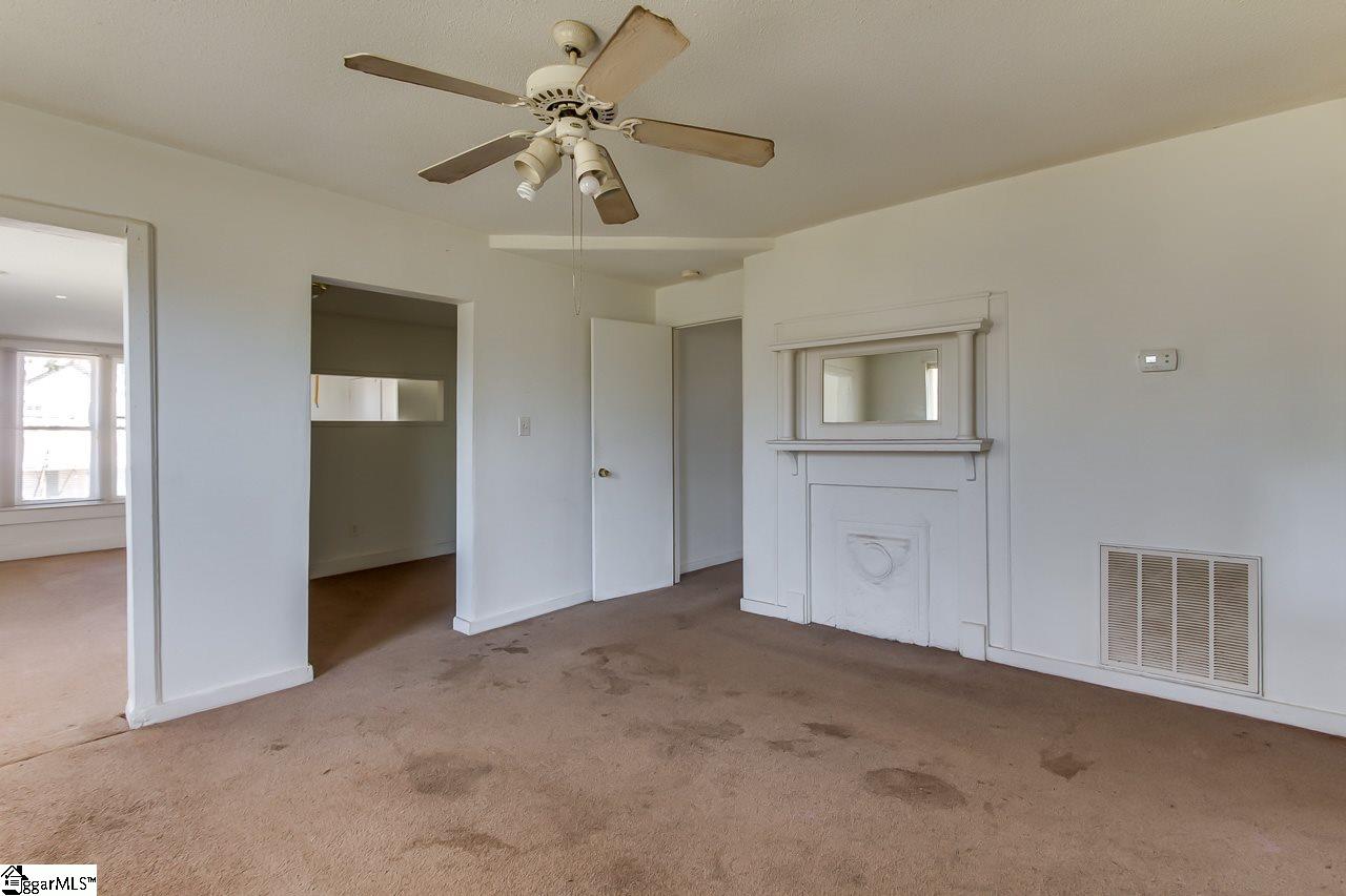27 Pendleton Road Greenville, SC 29611 - Photo 10 of 20 Gallery Image 10
