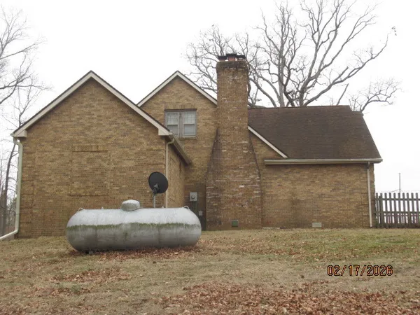 $143,000 | 15636 North Squire Lane, Mount Vernon, IL 62864