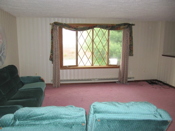 10 Carter Road Worcester, MA 01609 - Photo 13 of 26 Gallery Image 13