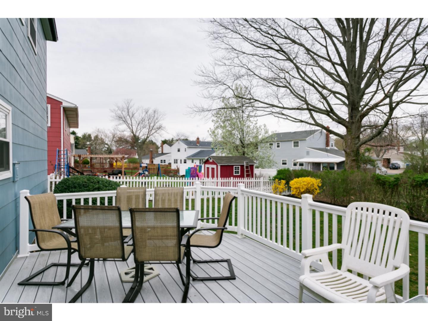 936 Cropwell Road Cherry Hill, NJ 08003 - Photo 23 of 25 Deck