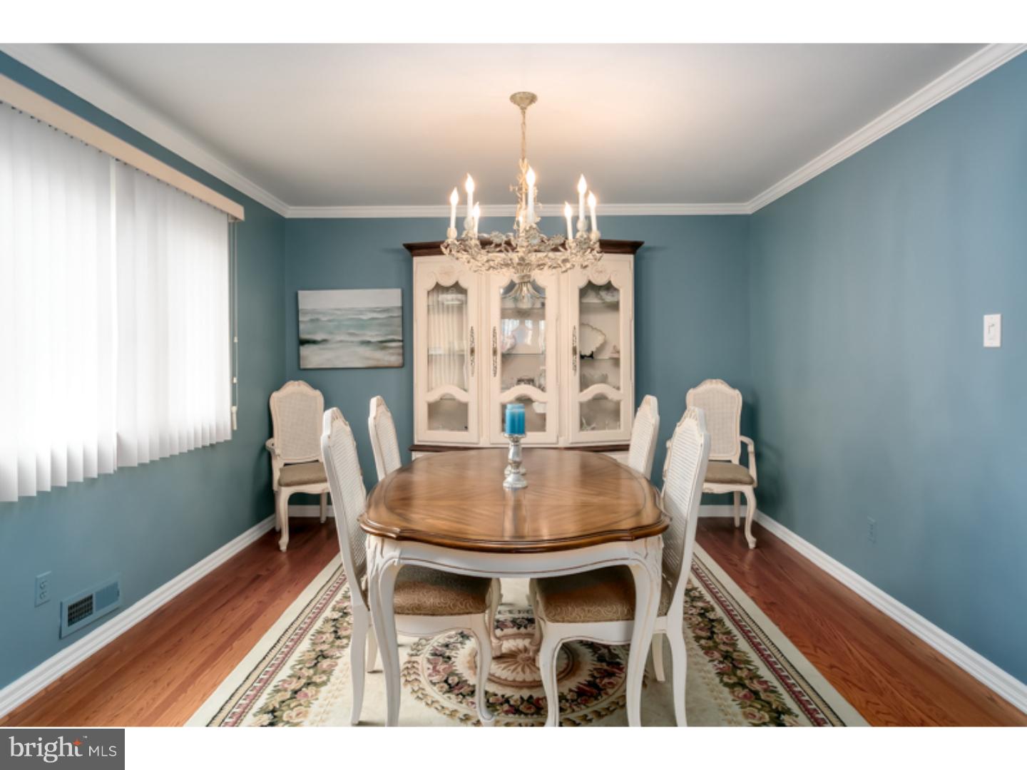 936 Cropwell Road Cherry Hill, NJ 08003 - Photo 9 of 25 Dining Room
