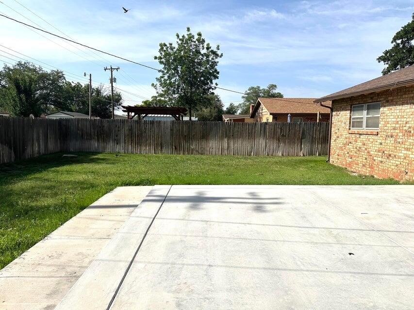 1812 Floydada Plainview, TX 79072 - Photo 21 of 27 21