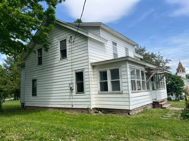 5969 Stockbridge Hill Road Stockbridge, NY 13409 - Photo 3 of 16