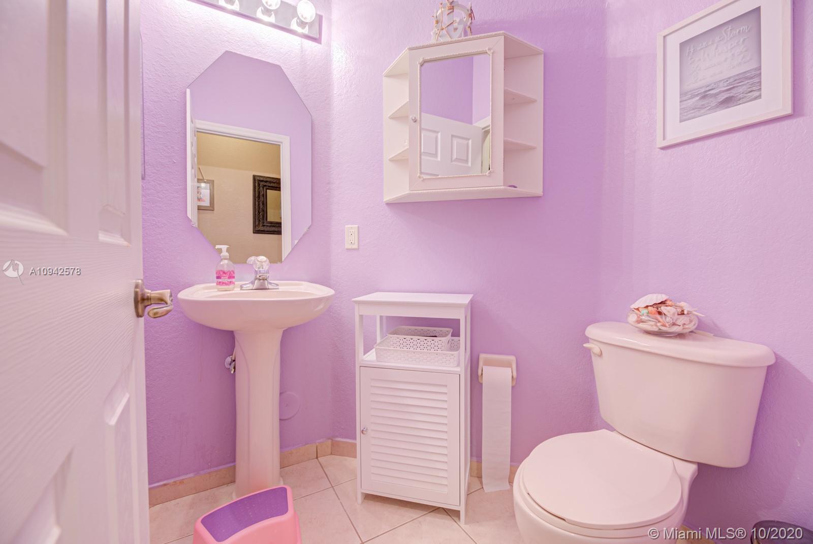 12475 Southwest 124th Street Miami, FL 33186 - Photo 11 of 28 Gallery Image 11
