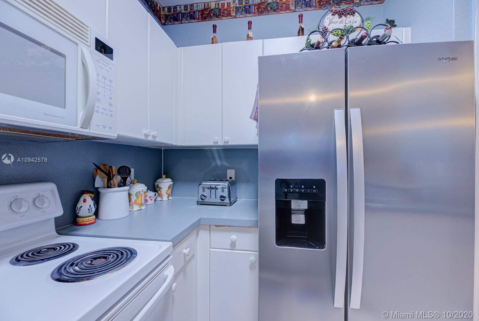 12475 Southwest 124th Street Miami, FL 33186 - Photo 10 of 28 Gallery Image 10