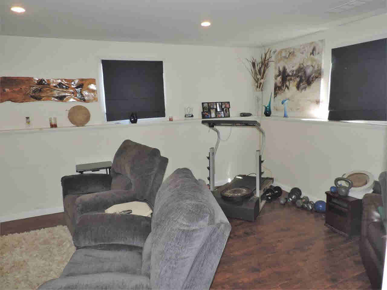 7291 Sharp Road Swartz Creek, MI 48473 - Photo 22 of 30 21427516-21.JPG