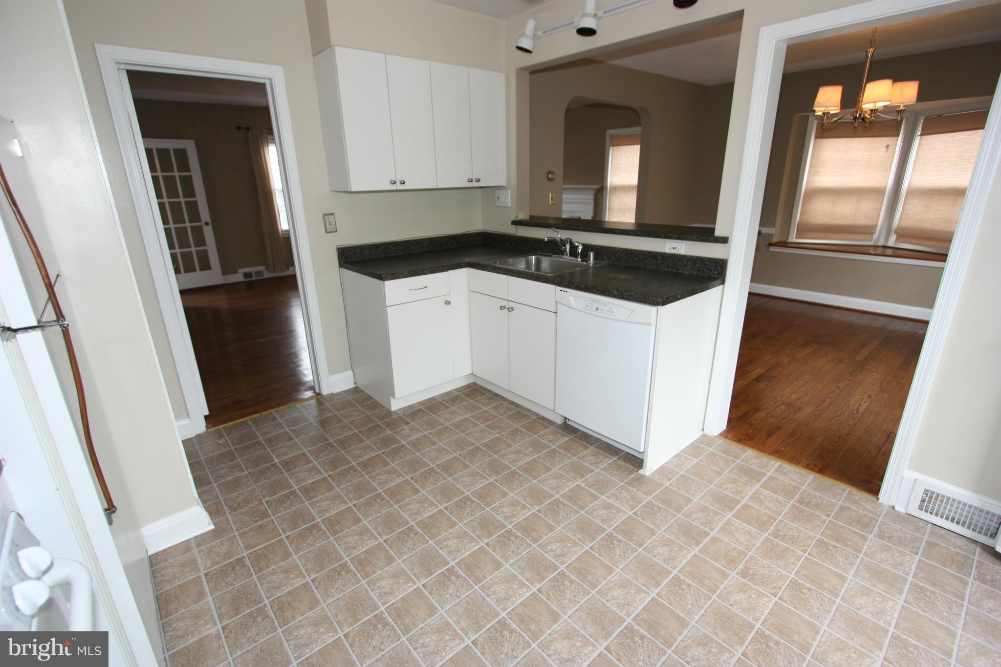 1932 Edgewood Road Parkville, MD 21286 - Photo 6 of 30