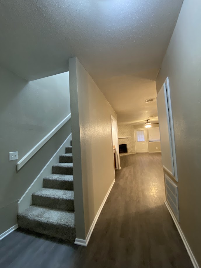 1305 West Villa Maria Road, Unit E103 Bryan, TX 77801 - Photo 4 of 7