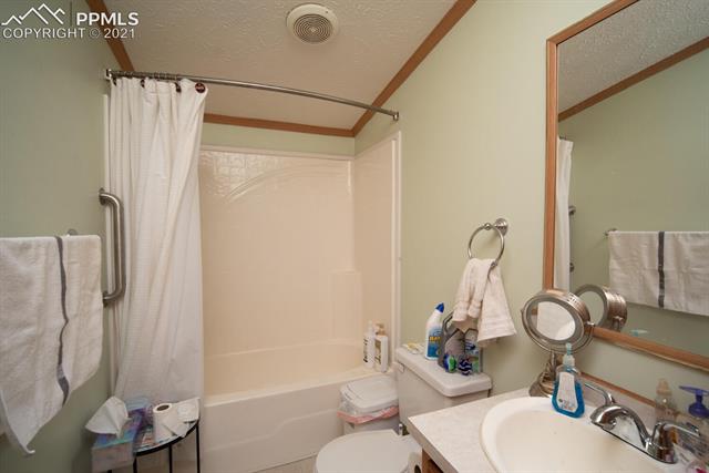 12495 Dan View Yoder, CO 80864 - Photo 18 of 40 Gallery Image 18