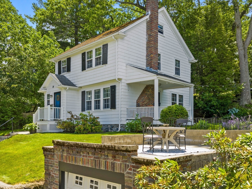 20 Humphrey Street Wakefield, MA 01880 - Photo 2 of 23