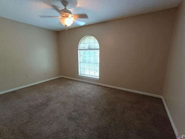 $2,000 | 3572 Madeira Drive, Baton Rouge, LA 70810