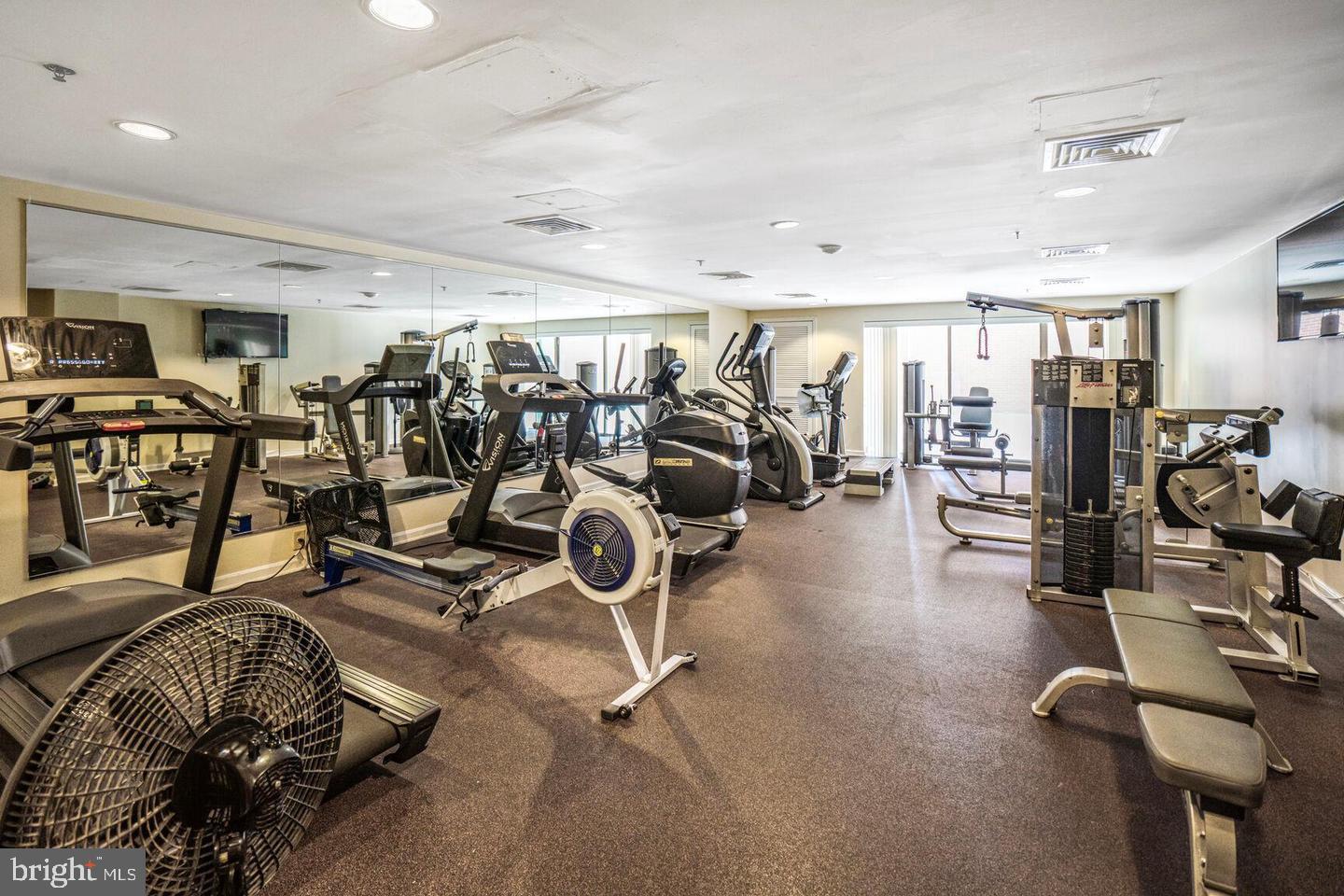 545 East Braddock Road, Unit 101 Alexandria, VA 22314 - Photo 43 of 46 Modern fitness center with ample equipment.