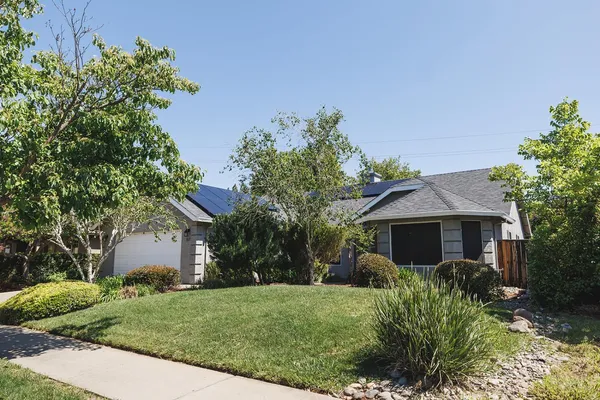 $500,000 | 827 Coit Tower Way, Chico, CA 95928