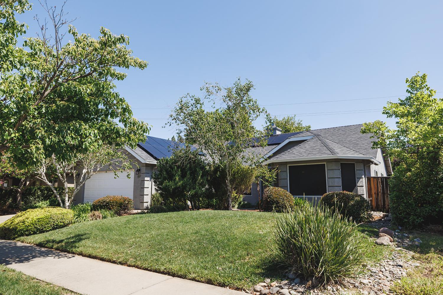 827 Coit Tower Way Chico, CA 95928 - Photo 3 of 31