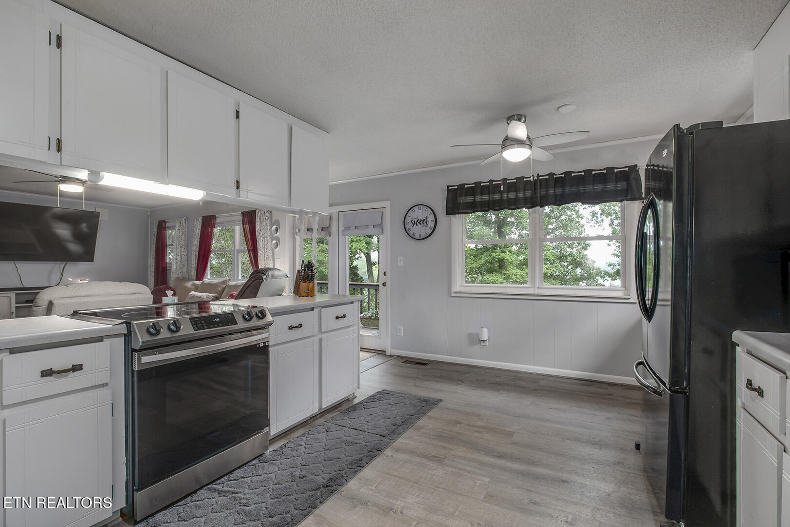 2163 Sugar Grove Valley Road Harriman, TN 37748 - Photo 13 of 58 13_SugarGroveValleyRoad_2163Kitchen02