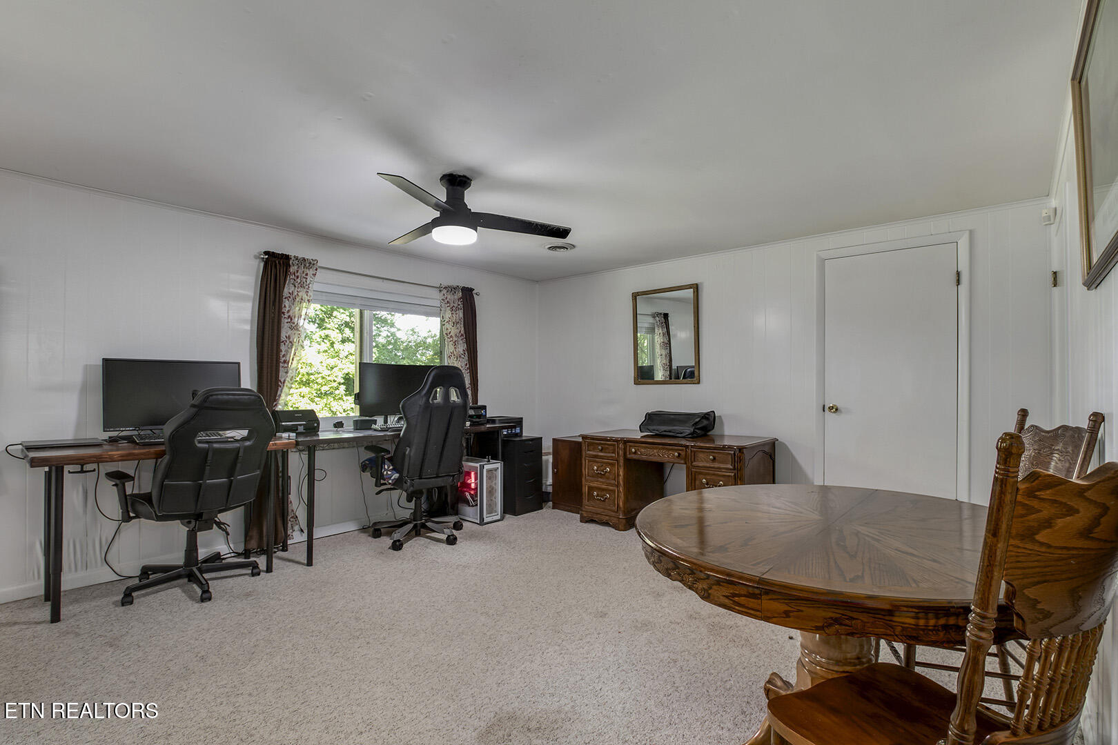 2163 Sugar Grove Valley Road Harriman, TN 37748 - Photo 40 of 58 40_SugarGroveValleyRoad_2163Family-Offic