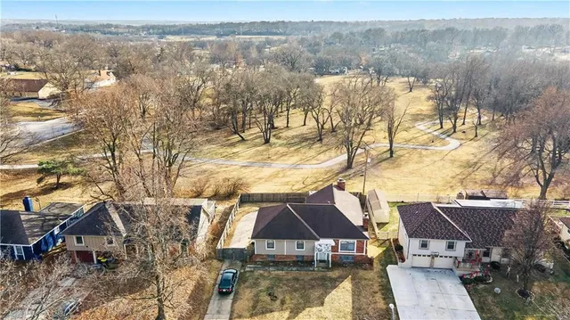 $315,000 | 8113 East 96th Terrace, Kansas City, MO 64134