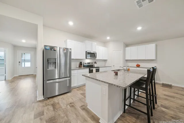 $1,795 | 12110 Beryl Knoll, San Antonio, TX 78245