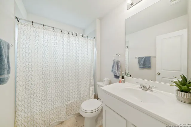 $1,795 | 12110 Beryl Knoll, San Antonio, TX 78245