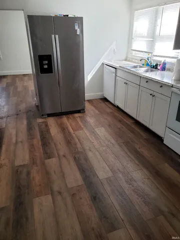 $109,900 | 2413 South Gharkey Street, Unit 2, Muncie, IN 47302