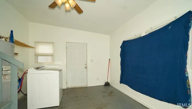 $109,900 | 2413 South Gharkey Street, Unit 2, Muncie, IN 47302