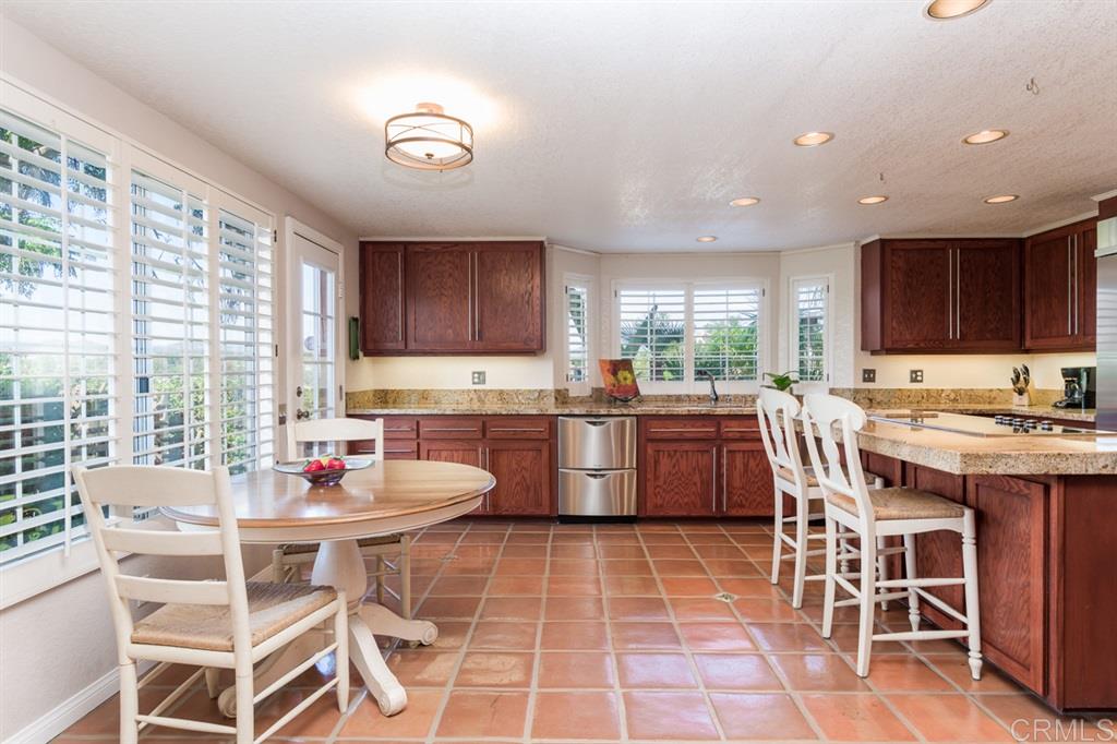 11340 Explorer Road La Mesa, CA 91941 - Photo 14 of 25 Gallery Image 14