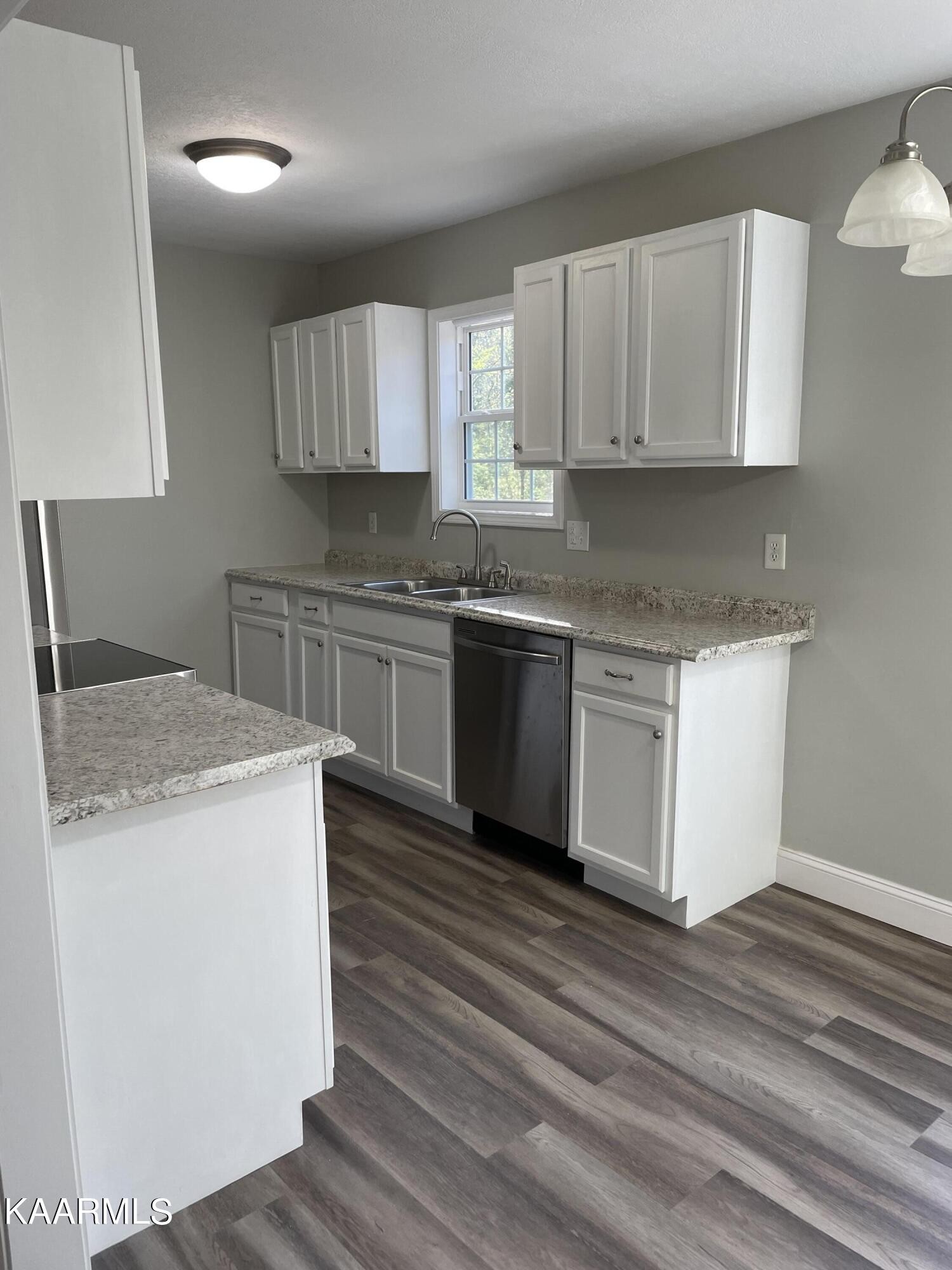 4244 Vinegar Valley Road Friendsville, TN 37737 - Photo 8 of 33 Gallery Image 8