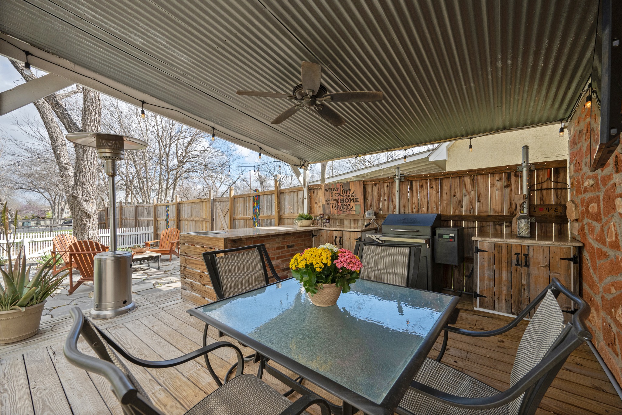 603 East 7th Street Georgetown, TX 78626 - Photo 22 of 33 a view of table and chairs in patio